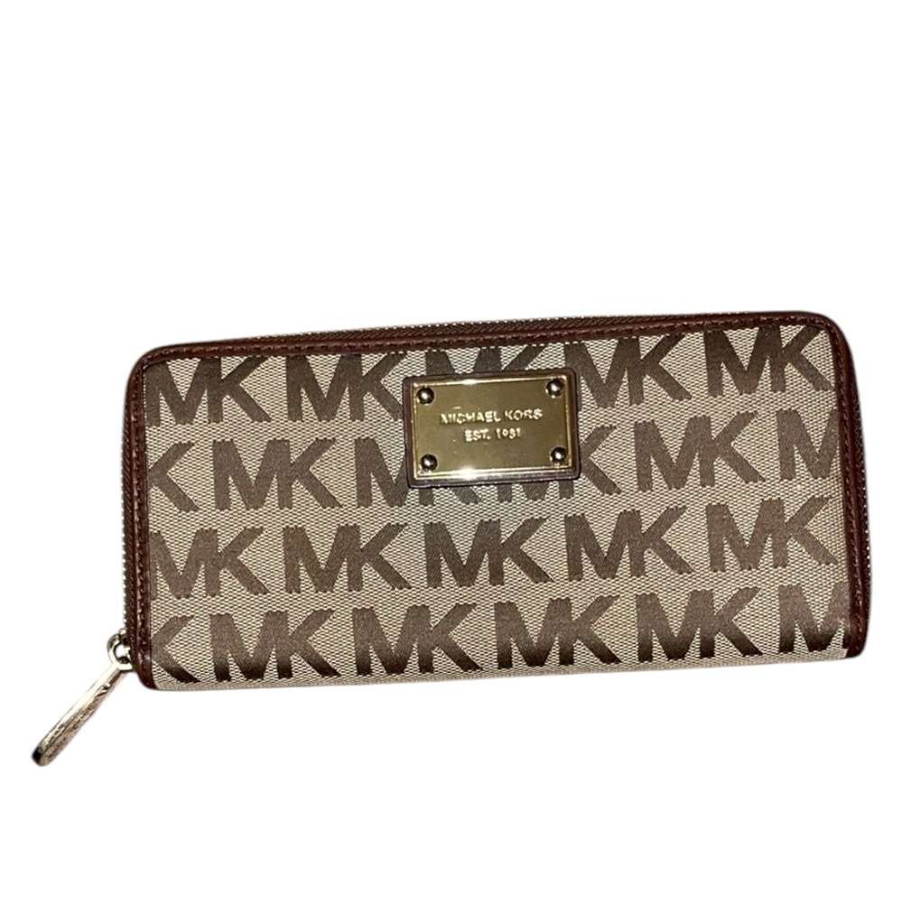 •MICHAEL KORS•TAN & BROWN MK LOGO ZIP AROUND CONTINENTAL WALLET (LIKE NEW)